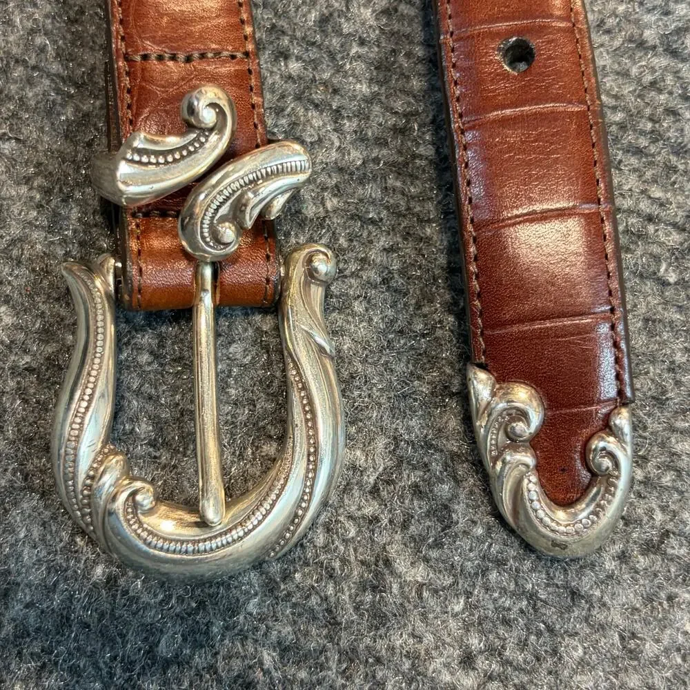 Coldwater Creek Brighton Brown Croc Leather Belt Ornate Silver Buckle 30 M 91017